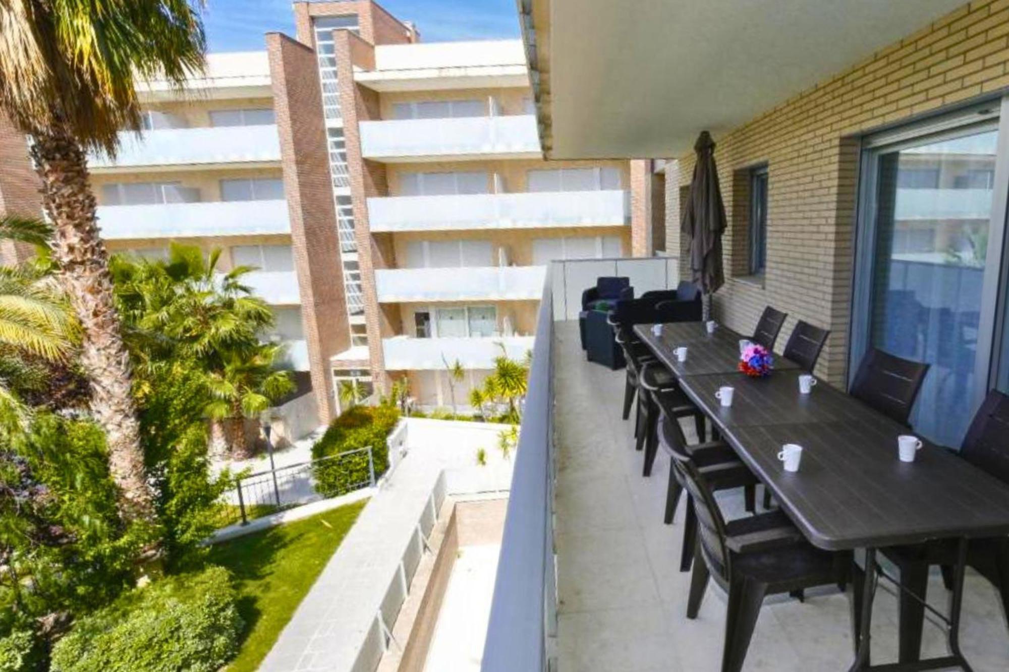 Lido Planet Costa Dorada Apartment Салоу Екстериор снимка